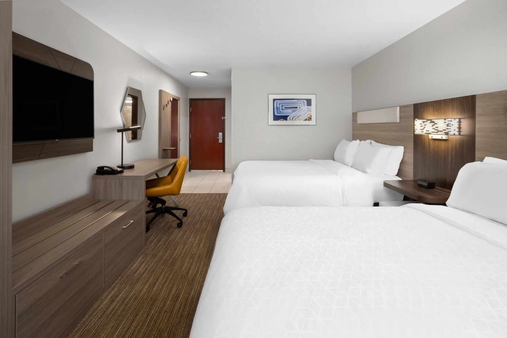 Holiday Inn Express Hotel & Suites Acme-Traverse City By Ihg Bagian luar foto